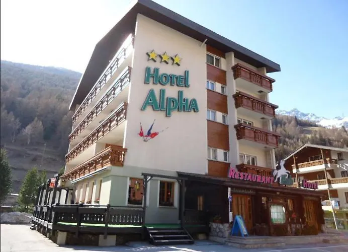 Alpha Szálloda Saas-Grund
